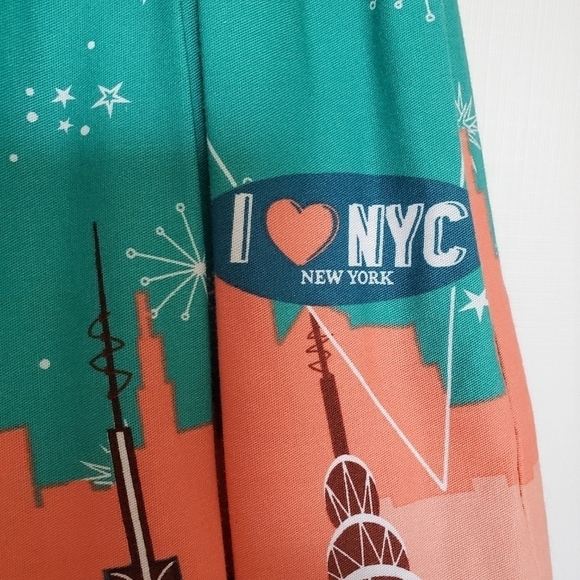 NOVELTY 'NEW YORK' PRINT SKIRT PLEATED FUN QUIRKY VACATION RETRO ROCKABILLY (S) - Picture 6 of 14